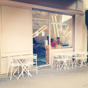 Paris at Hobbes in Paris