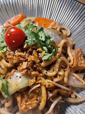 Udon Tofu  at LOU in Sachsen-anhalt