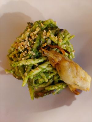 Pasta met waterkers en hazelnoot pesto at Lo Fai in Piacenza