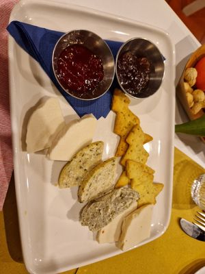 Formaggi veg at Lo Fai in Piacenza