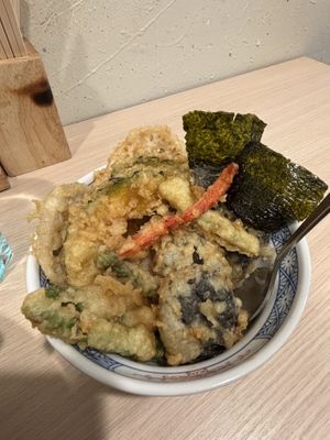 Vegan tempura (pic doesn’t do justice for tastiness)  at Halal Wagyu & Vegan Ramen GYUMON SHIBUYA Center Gai in Tokyo