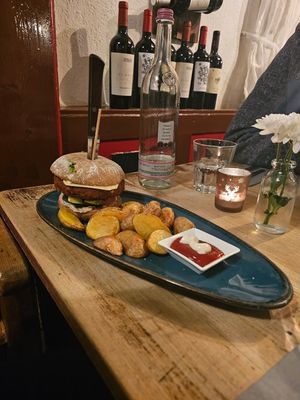 Veganer Burger at Fachwerk Hoffnungsthal in Nordrhein-westfalen