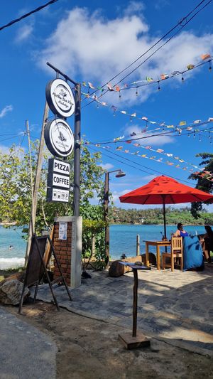 Where to find the place along the beach at Muthu Bar in Southern Province