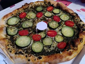 Nerano vegan pizza at Come va? Pizza in Catalunya