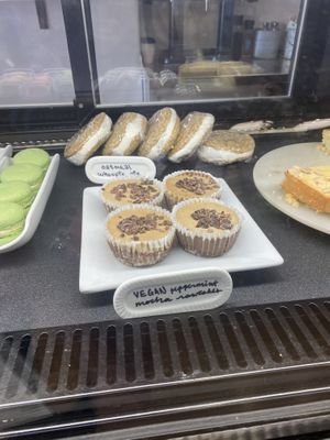 “Rawcakes” at Cafe One Eight in Lancaster