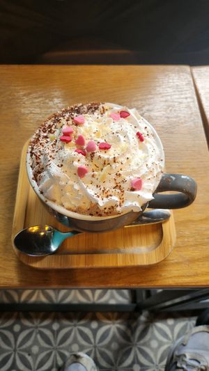 Raspberry hot chocolate at Power Plant Cafe in Plymouth
