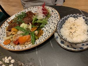 Vegane Ente   at Ananda Vegan Indochine Tapas & Sushi Bar in Regensburg