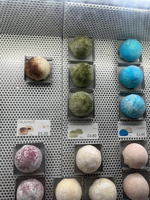 Vegan mochi options  at Niji Mochis in London