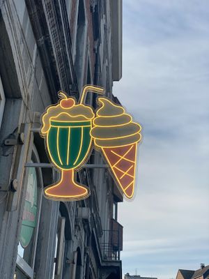  at Antons Milchbar in Aachen