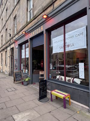 Santosa   at Mountain Momo in Edinburgh