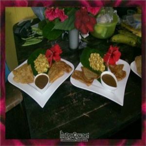 Breakfast- Coconutbread with tofu and caribbean sauce at Veronica's Place in Puerto Viejo De Talamanca