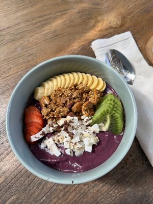 Vegan acai smoothiebowl  at Tanah Uluwatu | Bakery & Grill in Kabupaten Badung