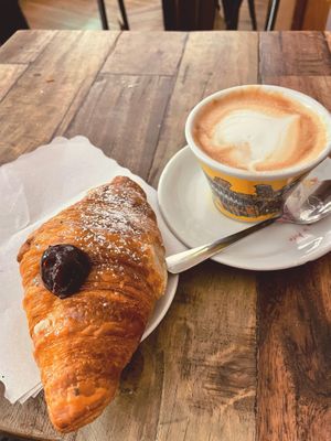vegan croissants at Caffe Trastevere in Rome