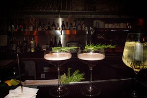  at Présent in Paris