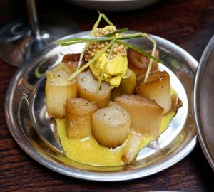 Poireaux Mimosa at Présent in Paris