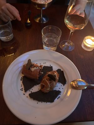 Mousse chocolat au tahin  at Présent in Paris