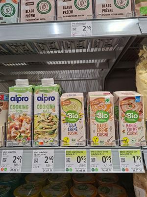 Cooking cream at DM - drogerie markt in Grad Zagreb