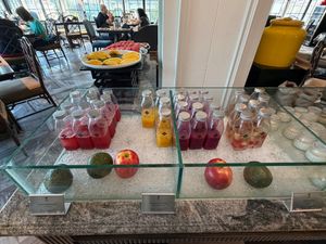 Various fruit juices at Ding Doong Restaurant in Hà Nội