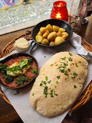  at Kafe Spesial in Bergen