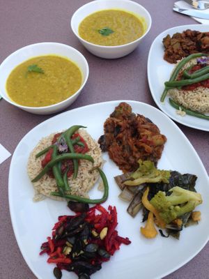 Yummy fresh vegan lunch at Mu-food at MU-Food in Geneva