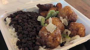 Vegan combo meal with black beans and sweet plantains at El Pollo Colorao Puerto Rican Eatery in Palm Coast