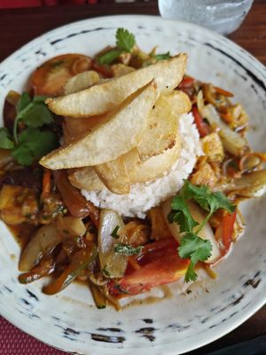 Tofu Saltado at Chifa La Familia Feliz in La Fortuna