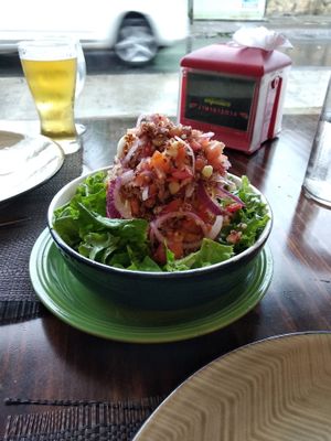 'Starter' - fried yucca salad at Chifa La Familia Feliz in La Fortuna