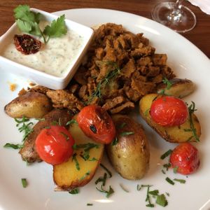 Vegetarian Sojagyros at Strandgut in Bad Schandau