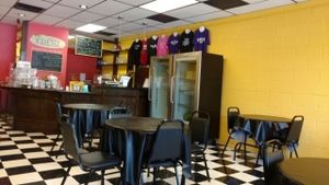 About a dozen sit down tables  at Back to Edenz in Macon