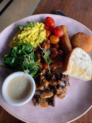 Big brekkie at The Hungry Tapir Bangsar in Wilayah Persekutuan Kuala Lumpur