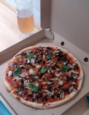 La pizza vegana at La Pizzateca in Madrid