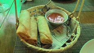 Fried spring roll at Pattaya Restaurant in Porto