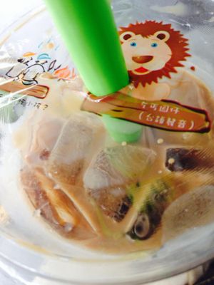 Vegan black tea boba at Simply Banh Mi in Washington