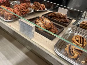 Viennoiseries véganes 🥐 🌱 comptoir   at Copines Paris in Bruxelles