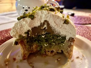 Shady - La Tarte Pistache
Vegan 🌱 intérieur   at Copines Paris in Bruxelles