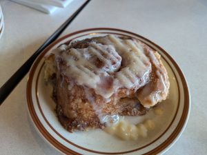 Cinnamon roll at Street Beet in Detroit