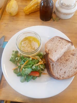 Lunch option: hummus, bread and a side of salad at Cafe Neustadt in Prague