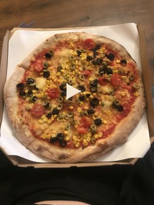 vegan olive pizza at Zdrava Pizza in Kosice