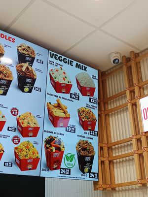  at Chopstix - Piata Unirii in București