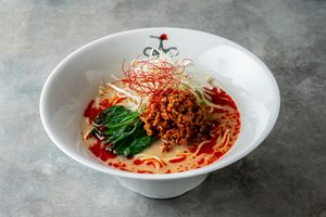 Vegan Dang Dang men
1,900YEN(JPY)
Enjoy rich and creamy sesame noodles, made entirely without animal products. We use savory soy meat crumbles instead of pork. at Shokaku - Kyoto in Kyoto