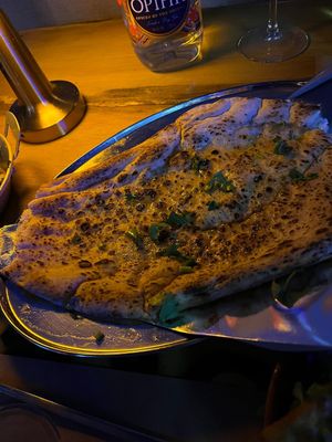 Vegan nan bread at Haus of S&M @ Eat Me Cafe in England