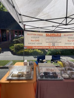 stall (@ edmonds)   at Shambala Bakery and Bistro in Mount Vernon