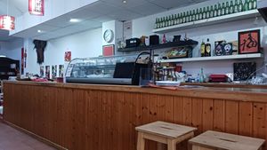 Interior at Xiao Yu Te y Tapas in Alicante