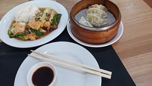  at Xiao Yu Te y Tapas in Alicante
