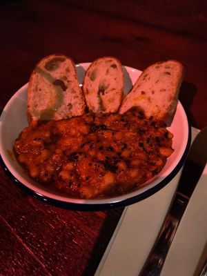 Fagioli all'uccelletto at Leone Rosso - Hi-Fi Osteria in Padua