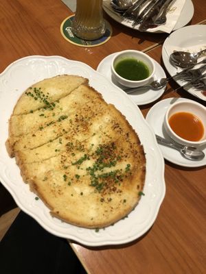 Garlic bread 👌  at Kraut & Ruben in Bad Hofgastein