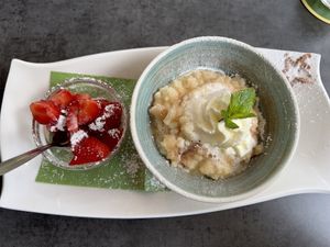 Milchreis mit Erdbeeren  at Kraut & Ruben in Bad Hofgastein