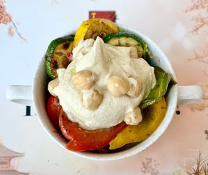 Hummus bowl at Toshi in Dubai