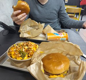  at Furahaa in Toulouse