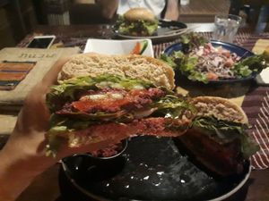 Pulled jackfruit burget at Amrita Garden in Chiang Mai